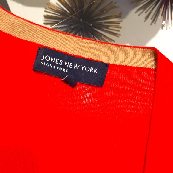 Cardigan - Picture 2 of 5